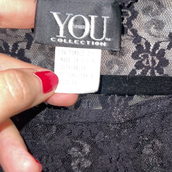 EUC 3X Sheer Lace Top - Picture 2 of 3